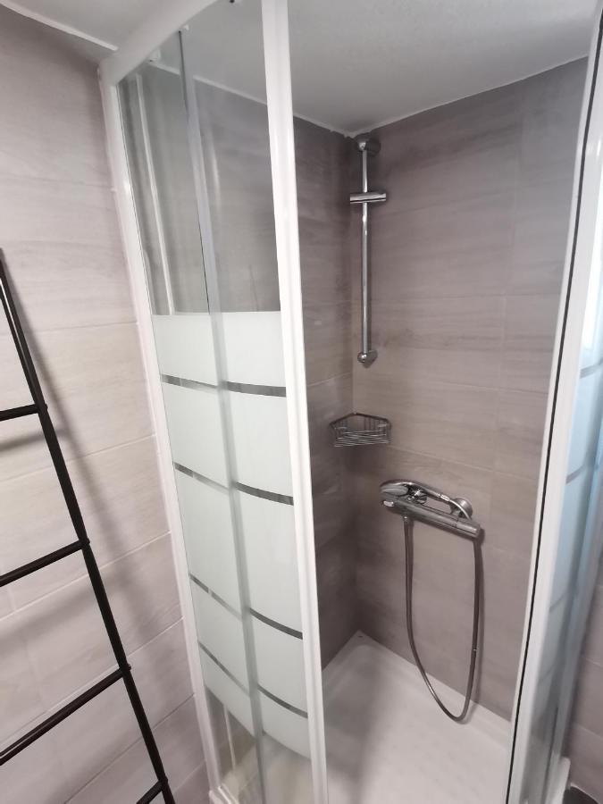 Penthouse Spacious W Super Wifi & Terrace, 2 Min From Metro 雅典 外观 照片